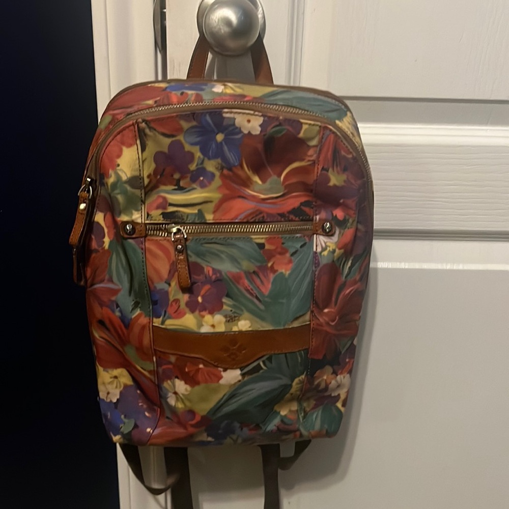Beautiful Patricia Nash backpack